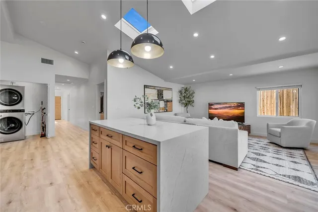 $8,800 | 15333 Lemay Street, Van Nuys, CA 91406