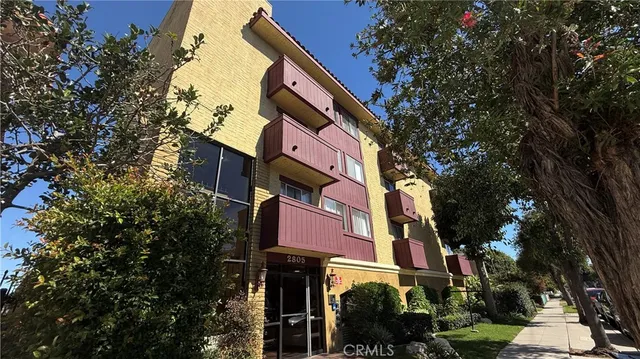 $575,000 | 2805 East 3rd Street, Unit 21, Long Beach, CA 90814