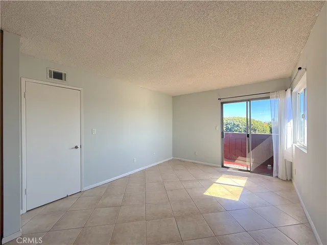 $575,000 | 2805 East 3rd Street, Unit 21, Long Beach, CA 90814