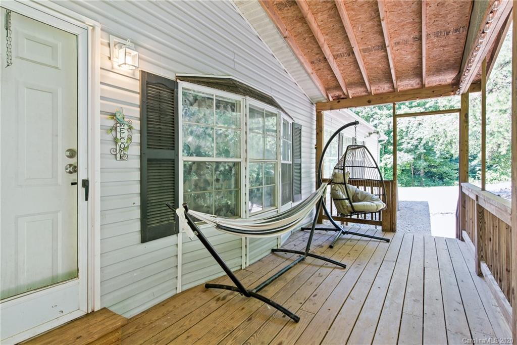 898 Jupiter Road Weaverville, NC 28787 - Photo 2 of 25 Gallery Image 2