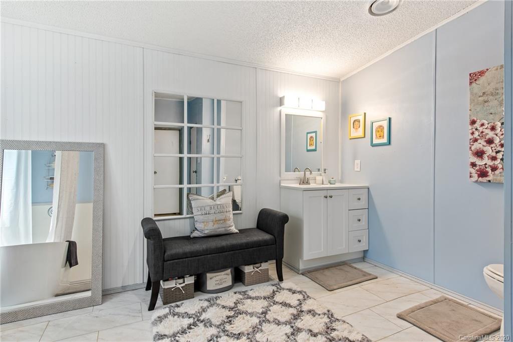 898 Jupiter Road Weaverville, NC 28787 - Photo 14 of 25 Gallery Image 14