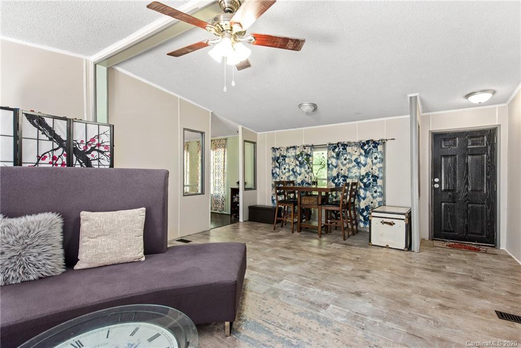 898 Jupiter Road Weaverville, NC 28787 - Photo 4 of 25 Gallery Image 4