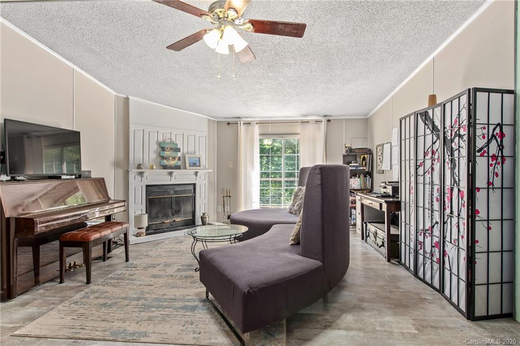 898 Jupiter Road Weaverville, NC 28787 - Photo 5 of 25 Gallery Image 5
