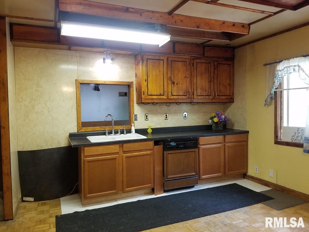 27812 North Karrick Road Glasford, IL 61533 - Photo 17 of 37