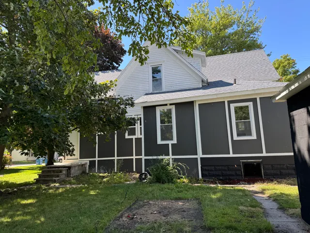 $269,000 | 805 High Street, Manistee, MI 49660