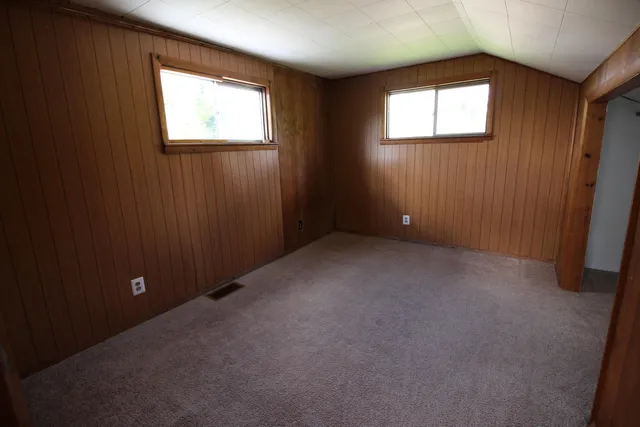 $120,000 | 28889 Hillview Street, Roseville, MI 48066