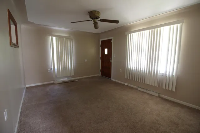 $120,000 | 28889 Hillview Street, Roseville, MI 48066