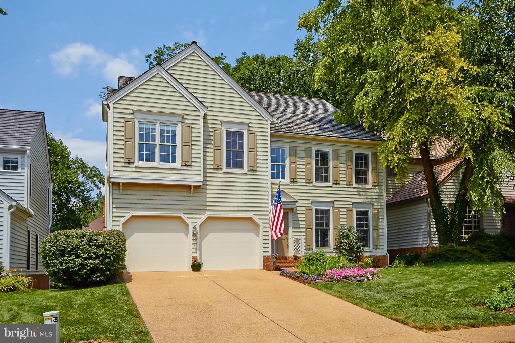 9722 Hidden Valley Road Vienna, VA 22181 - Photo 1 of 22 Exterior (Front)