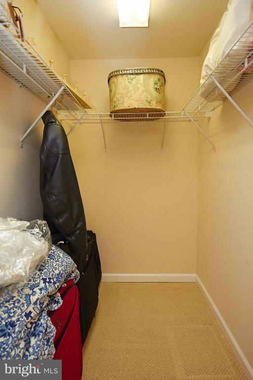 9722 Hidden Valley Road Vienna, VA 22181 - Photo 18 of 22 Interior (General)