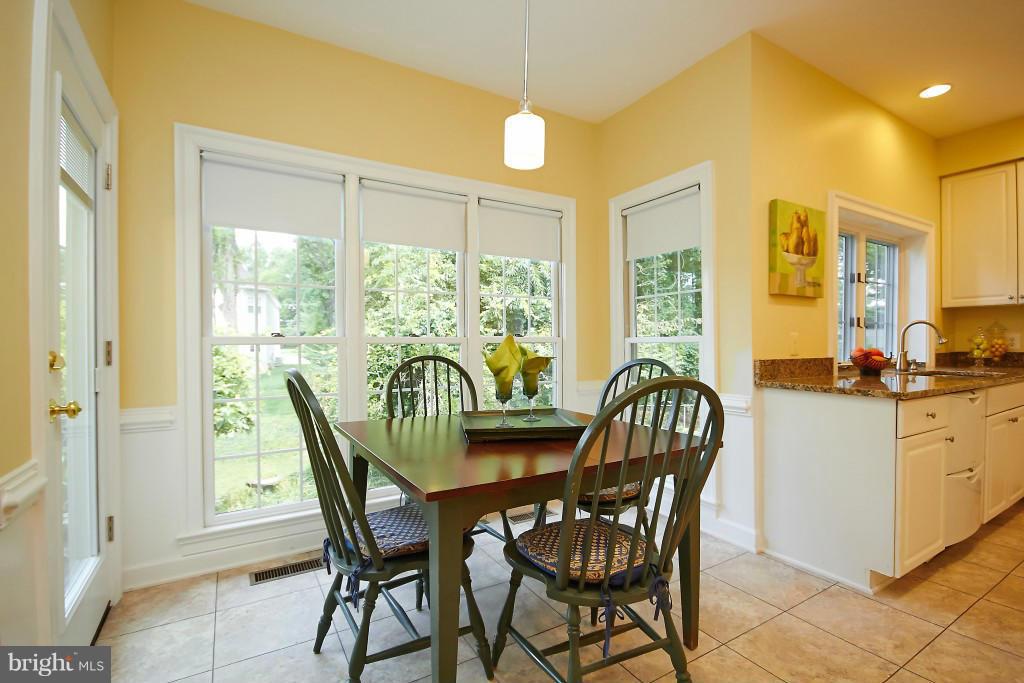 9722 Hidden Valley Road Vienna, VA 22181 - Photo 8 of 22 Dining Room