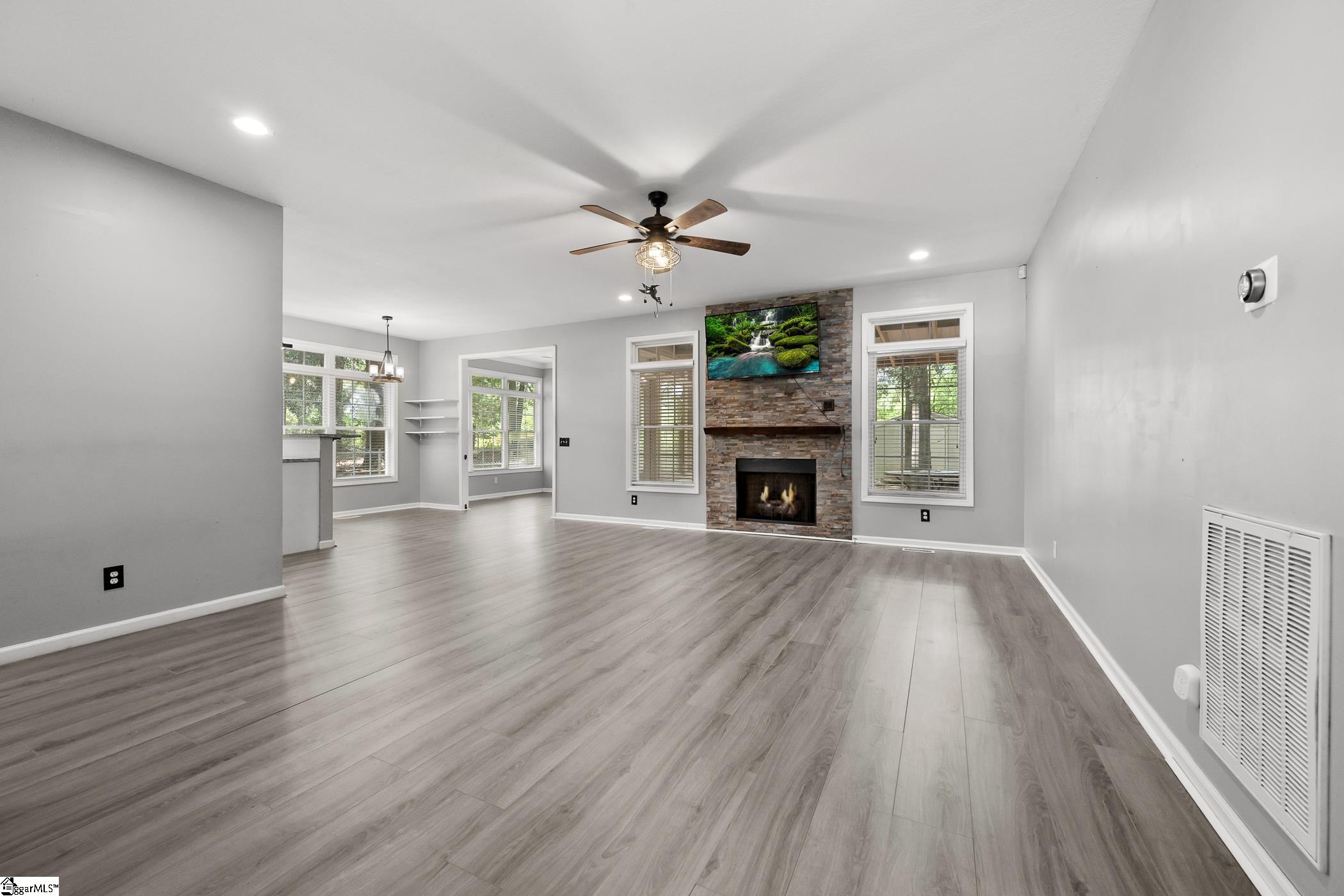 1238 Westgate Road Anderson, SC 29626 - Photo 6 of 35 Gallery Image 6