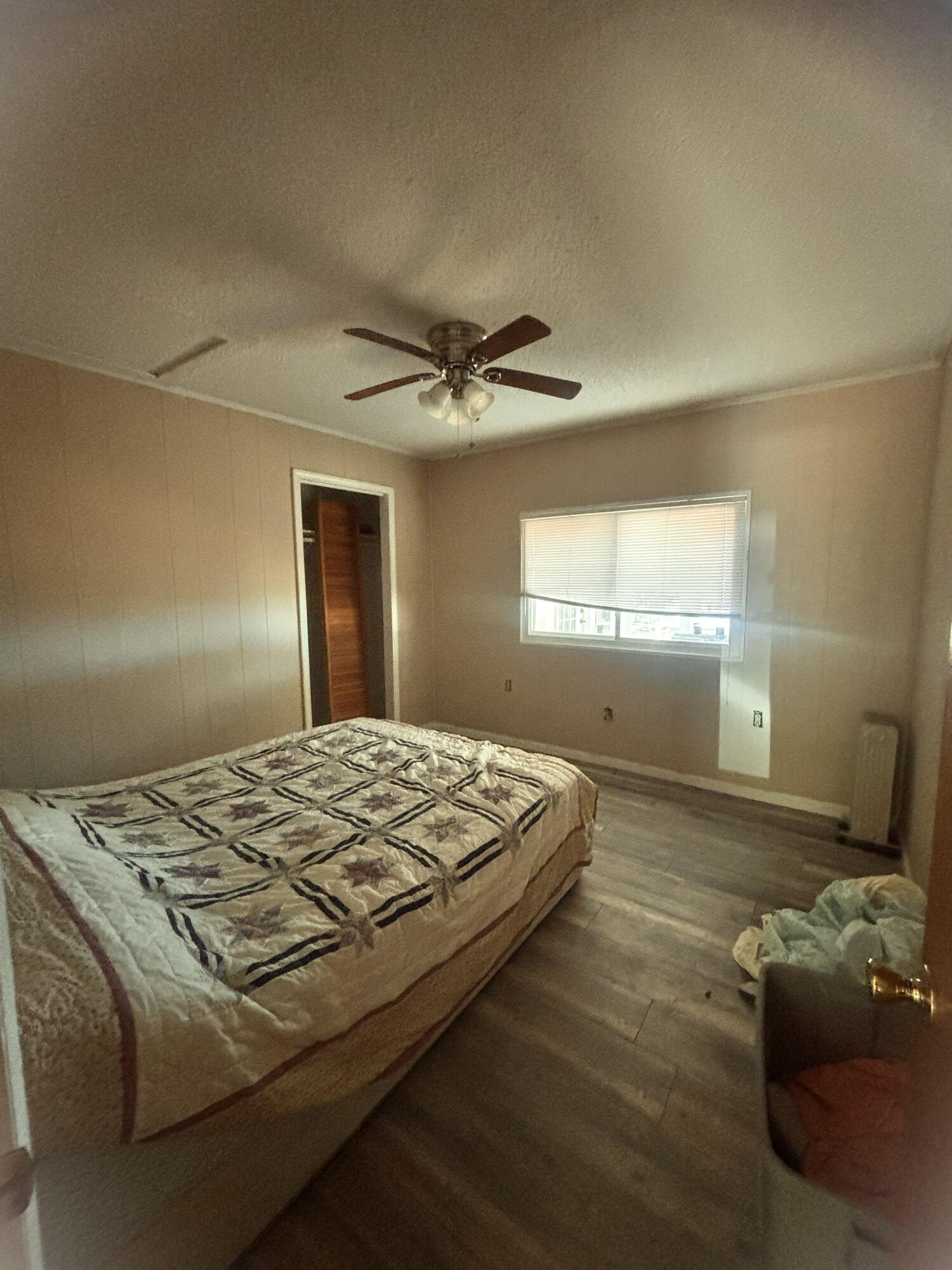 1391 Scott Lake Road Summerton, SC 29148 - Photo 14 of 16 Guest Bath