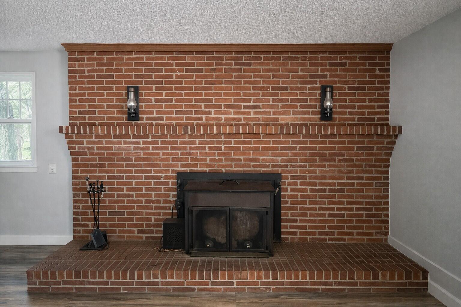 1391 Scott Lake Road Summerton, SC 29148 - Photo 10 of 16 1391 Scott Lake Rd Fireplace