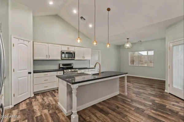 $580,000 | 146 East Whiteley Street, Apache Junction, AZ 85119