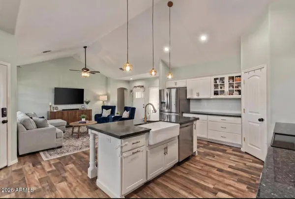 $580,000 | 146 East Whiteley Street, Apache Junction, AZ 85119