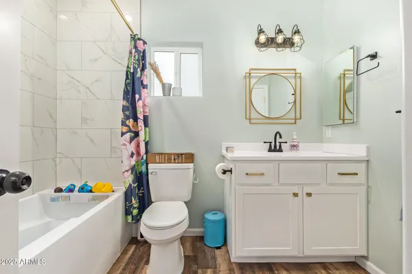 $624,500 | 146 East Whiteley Street, Apache Junction, AZ 85119