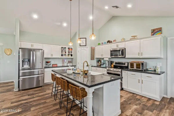 $624,500 | 146 East Whiteley Street, Apache Junction, AZ 85119