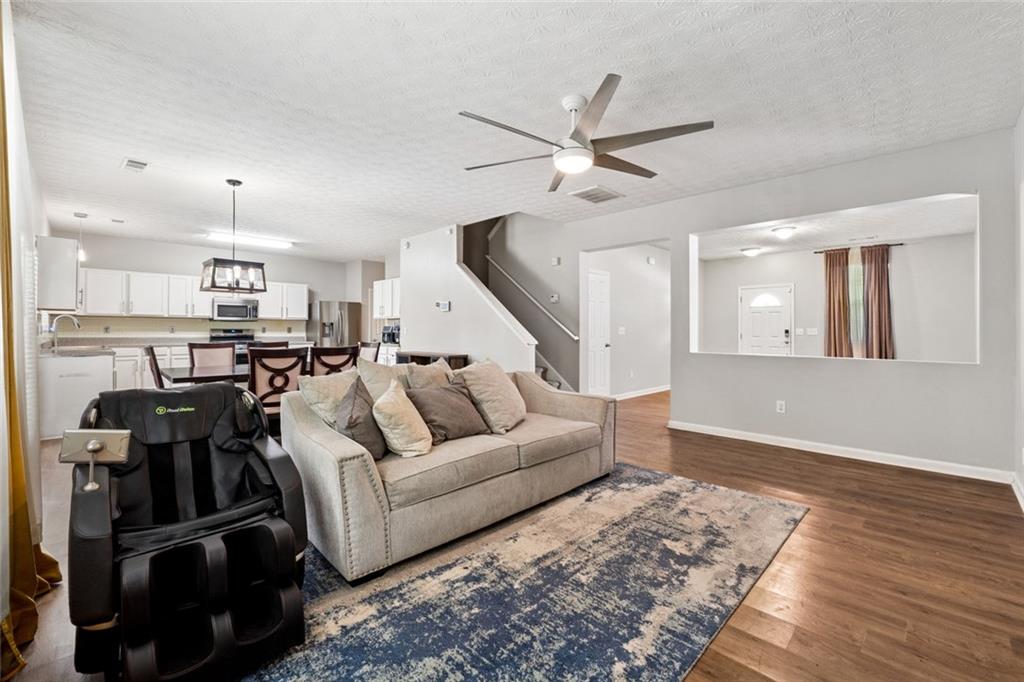 3187 Sable Run Road Atlanta, GA 30349 - Photo 4 of 23