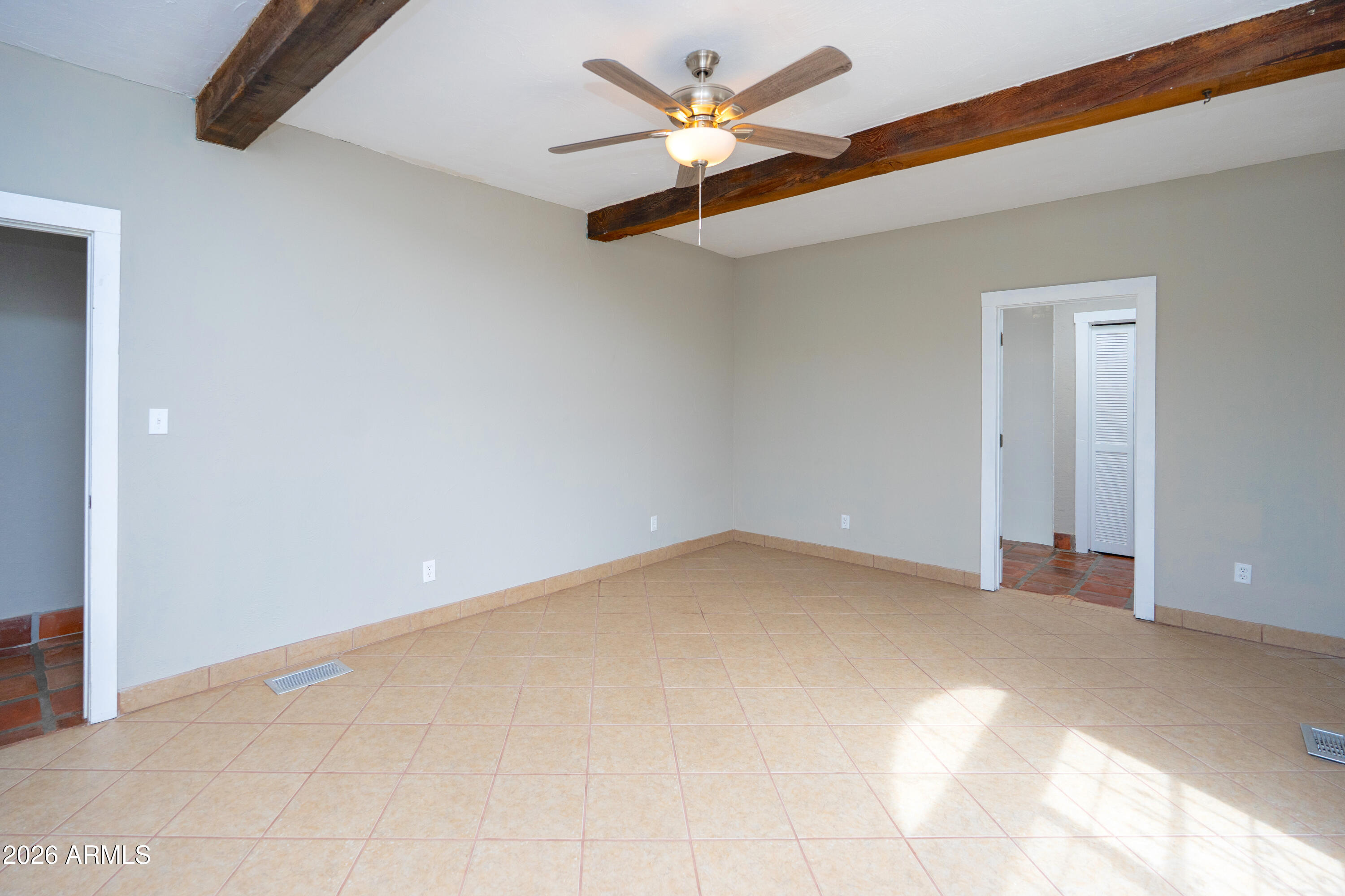 4 Cochise Lane Bisbee, AZ 85603 - Photo 27 of 72 a view of an empty room