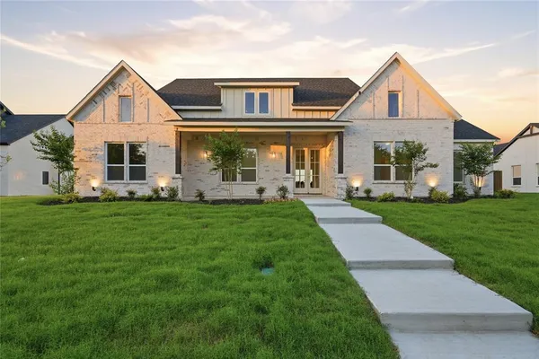 $699,999 | 1004 Devonshire Drive North, Forney, TX 75126
