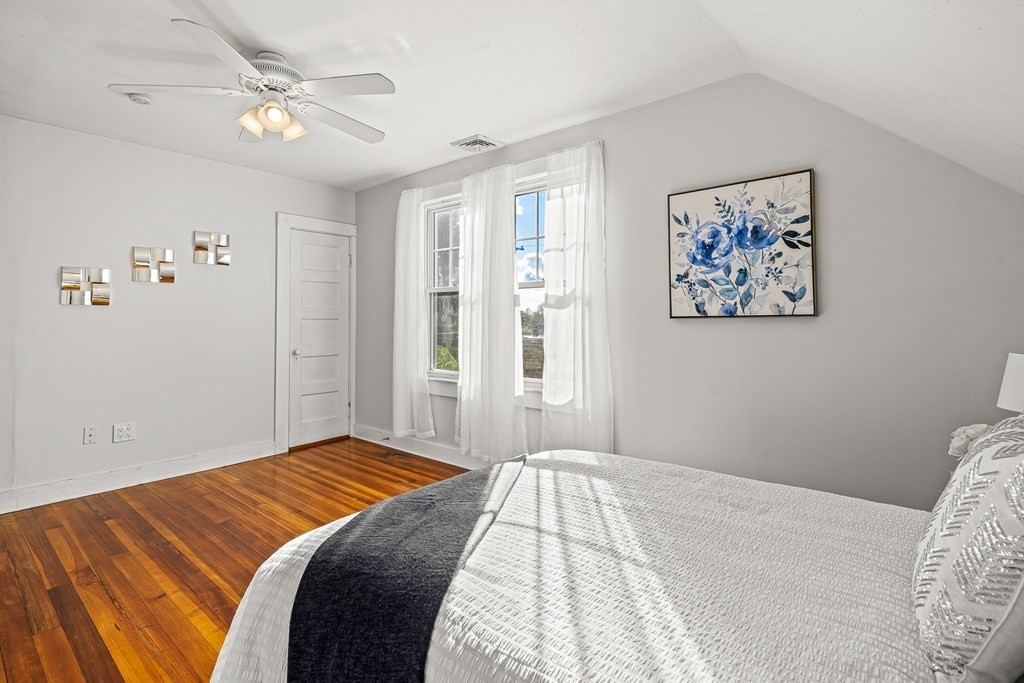 89 Old Road Dracut, MA 01826 - Photo 20 of 29 Gallery Image 20