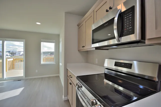 $599,900 | W199N5310 Ponderosa Court, Menomonee Falls, WI 53051