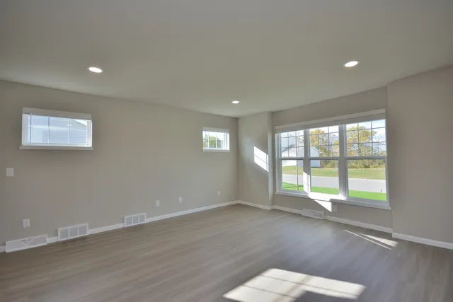 $599,900 | W199N5310 Ponderosa Court, Menomonee Falls, WI 53051