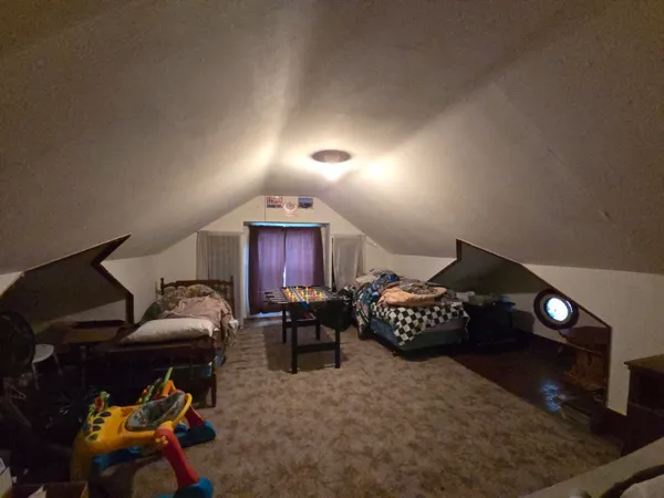 $189,900 | 804 East State Street, Colon, MI 49040