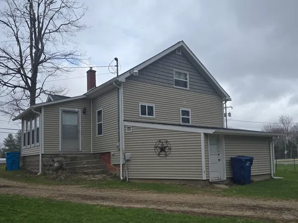 $189,900 | 804 East State Street, Colon, MI 49040