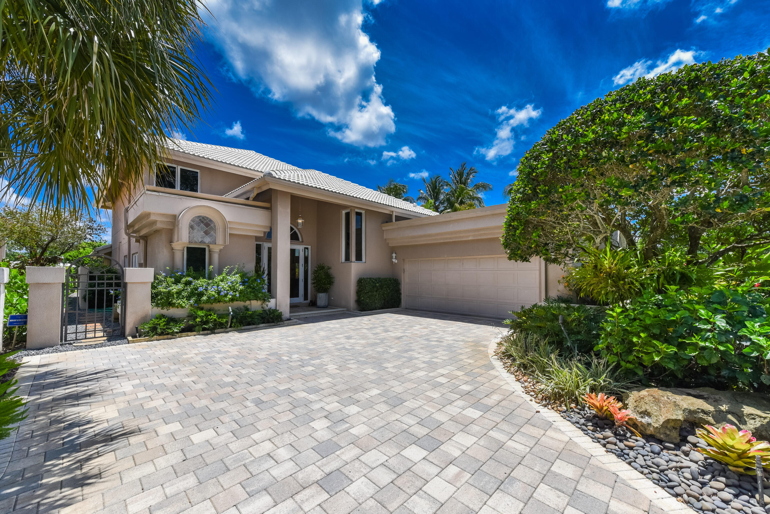 17500 Loch Lomond Way Boca Raton, FL 33496 - Photo 1 of 92 exterior