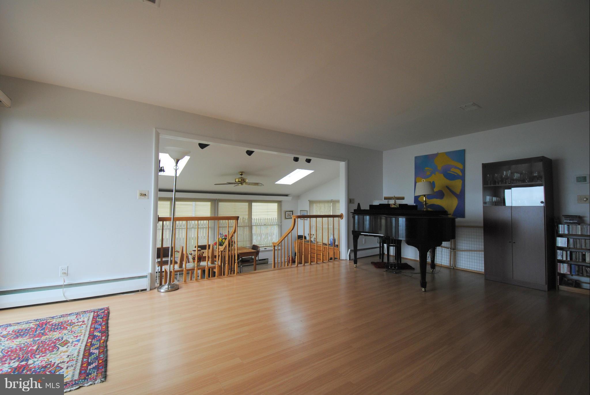 4237 Kings Road Edgewater, MD 21037 - Photo 15 of 30 Family Room