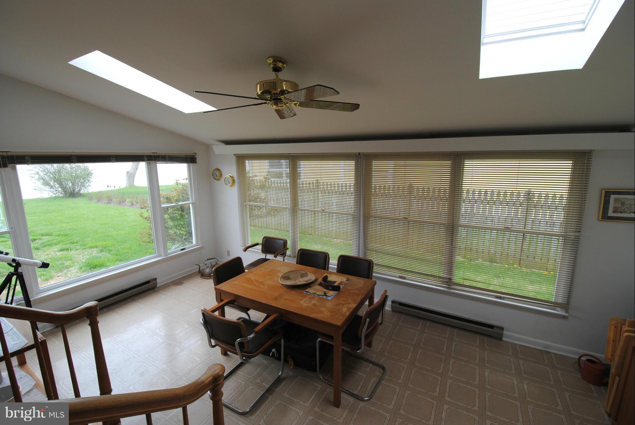 4237 Kings Road Edgewater, MD 21037 - Photo 17 of 30 Interior (General)