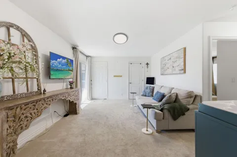 $525,000 | 4970 Cherry Avenue, Unit 212, San Jose, CA 95118
