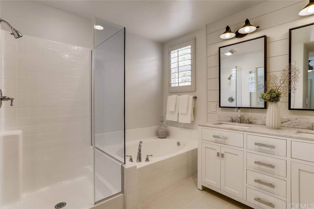 44 Half Moon Trail Ladera Ranch, CA 92694 - Photo 11 of 36 Gallery Image 11