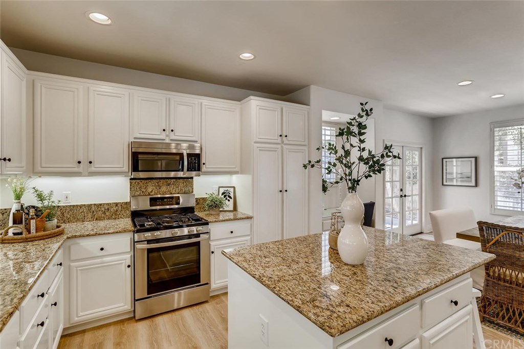 44 Half Moon Trail Ladera Ranch, CA 92694 - Photo 8 of 36 Gallery Image 8