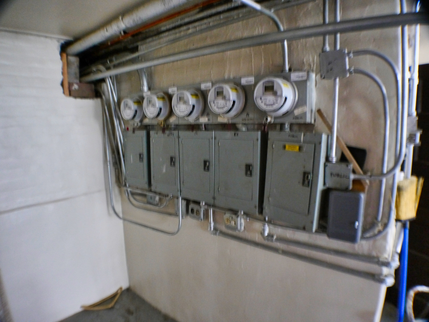 3302 West 58th Street Chicago, IL 60629 - Photo 16 of 23