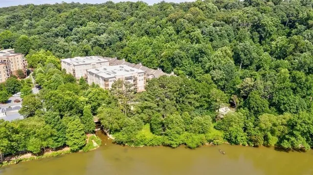 $4,500 | 900 River Vista Drive, Atlanta, GA 30339