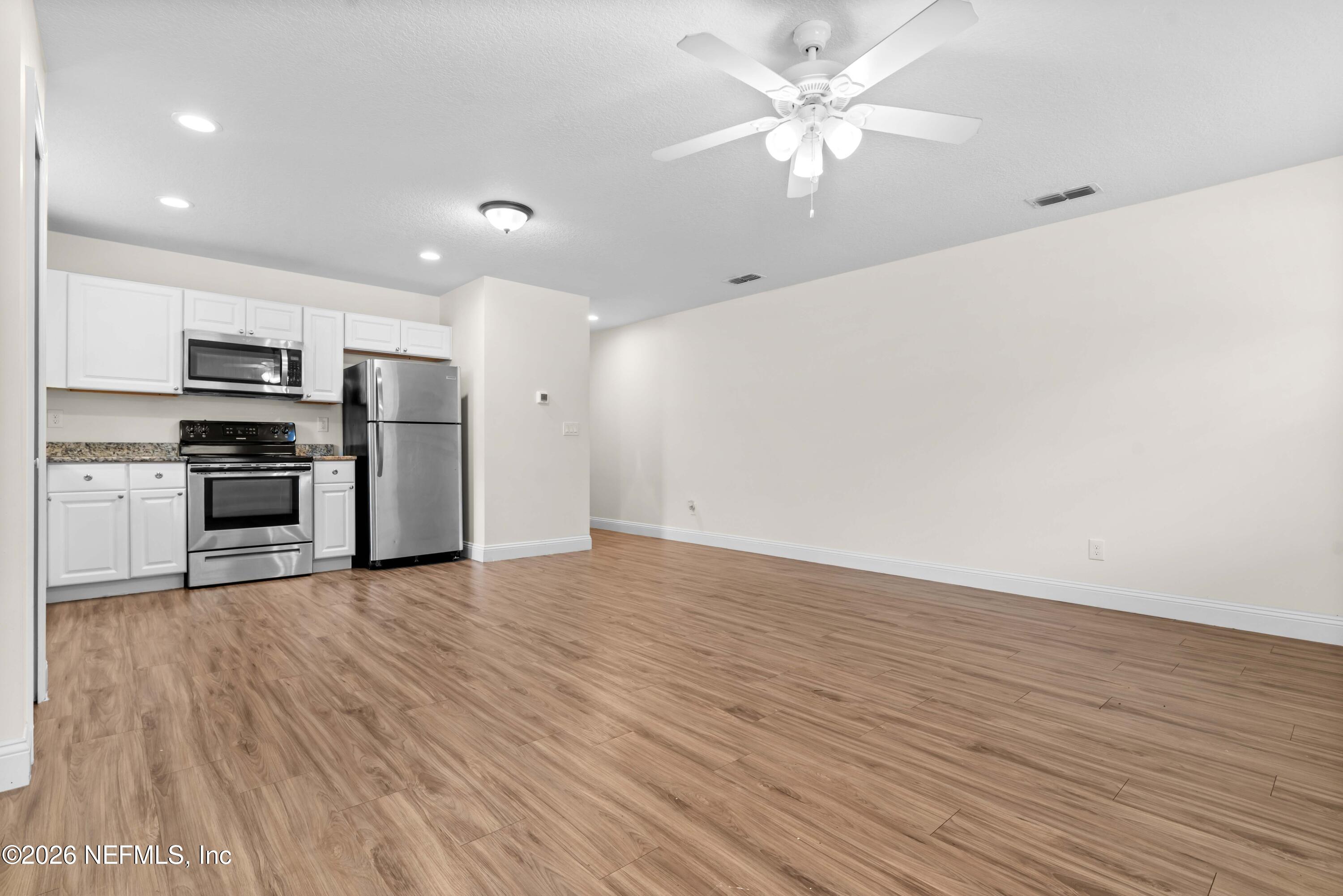 4056-58 Grant Road Jacksonville, FL 32207 - Photo 22 of 33 4058 Grant Rd-20