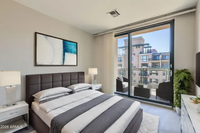 $2,550 | 17 West Vernon Avenue, Unit 615, Phoenix, AZ 85003