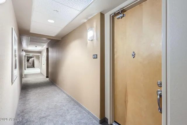 $2,550 | 17 West Vernon Avenue, Unit 615, Phoenix, AZ 85003