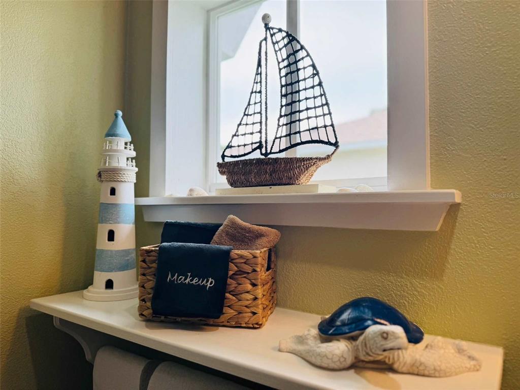 3012 Grand View Avenue Clearwater, FL 33759 - Photo 25 of 43 a room with a table and a window