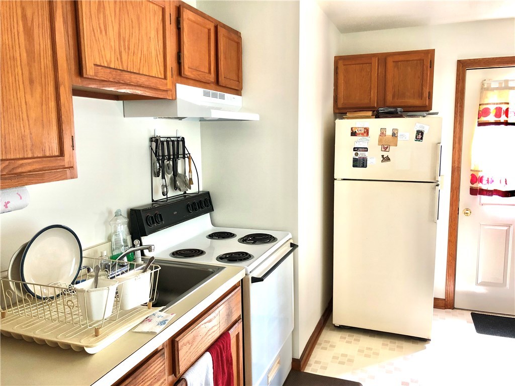 1 Thompson Avenue Westerly, RI 02891 - Photo 8 of 14 Gallery Image 8