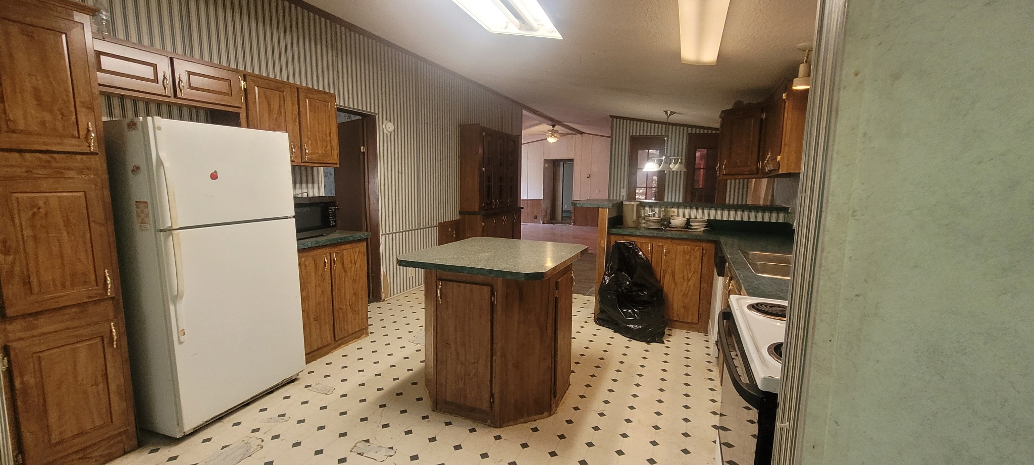 7319 Pinewood Road Nunnelly, TN 37137 - Photo 17 of 30 Gallery Image 17