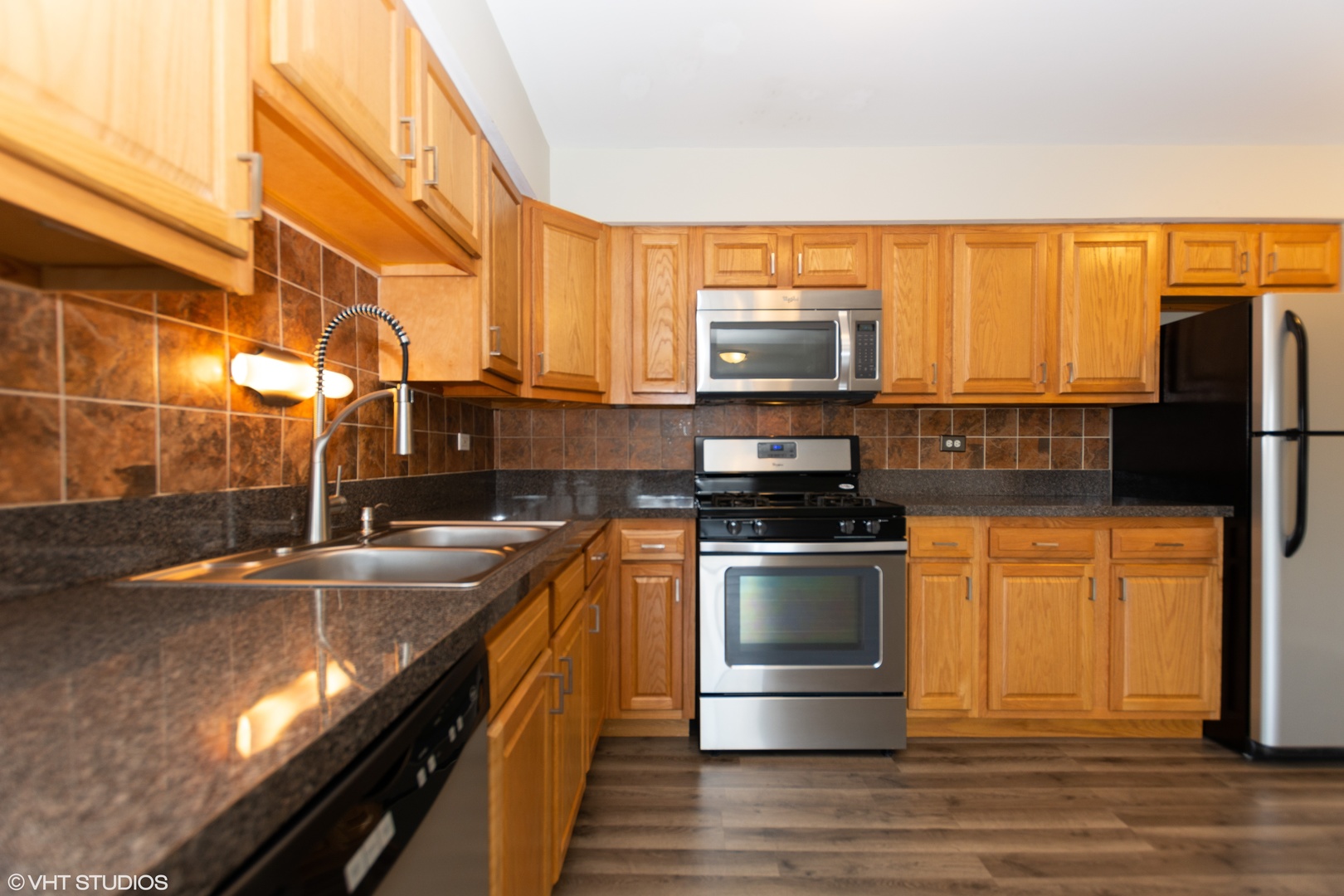 10440 Natoma Avenue, Unit 10 Chicago Ridge, IL 60415 - Photo 3 of 10