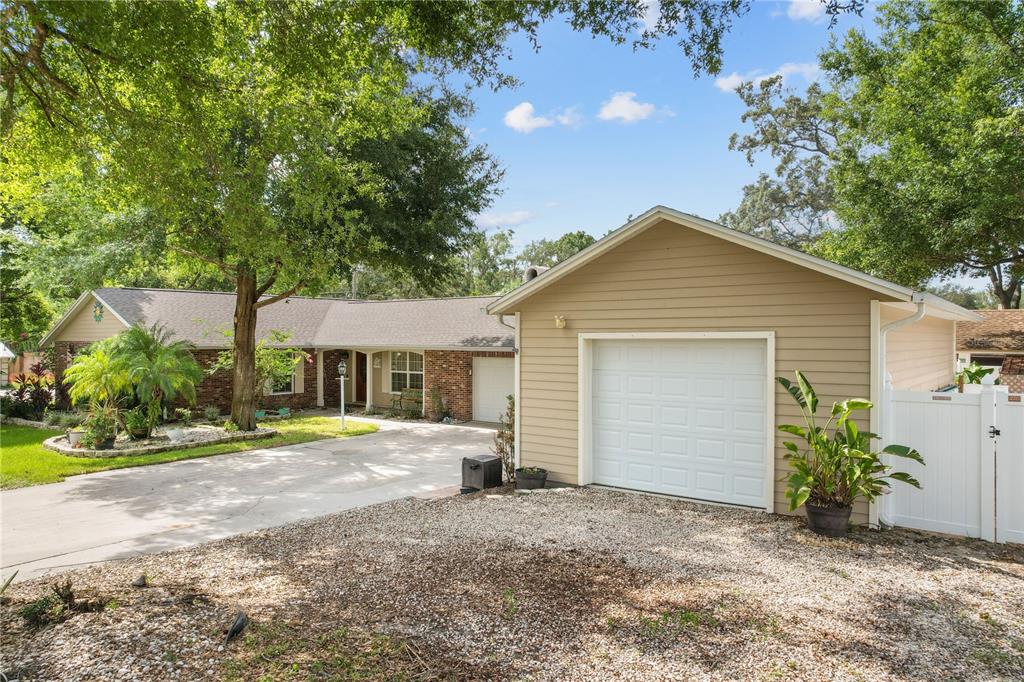 256 Alpine Street Altamonte Springs, FL 32701 - Photo 5 of 47 Gallery Image 5