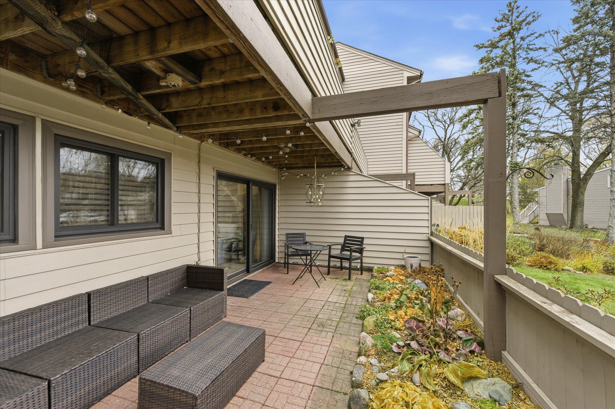 8928 Neill Lake Road, Unit 104 Eden Prairie, MN 55347 - Photo 23 of 39