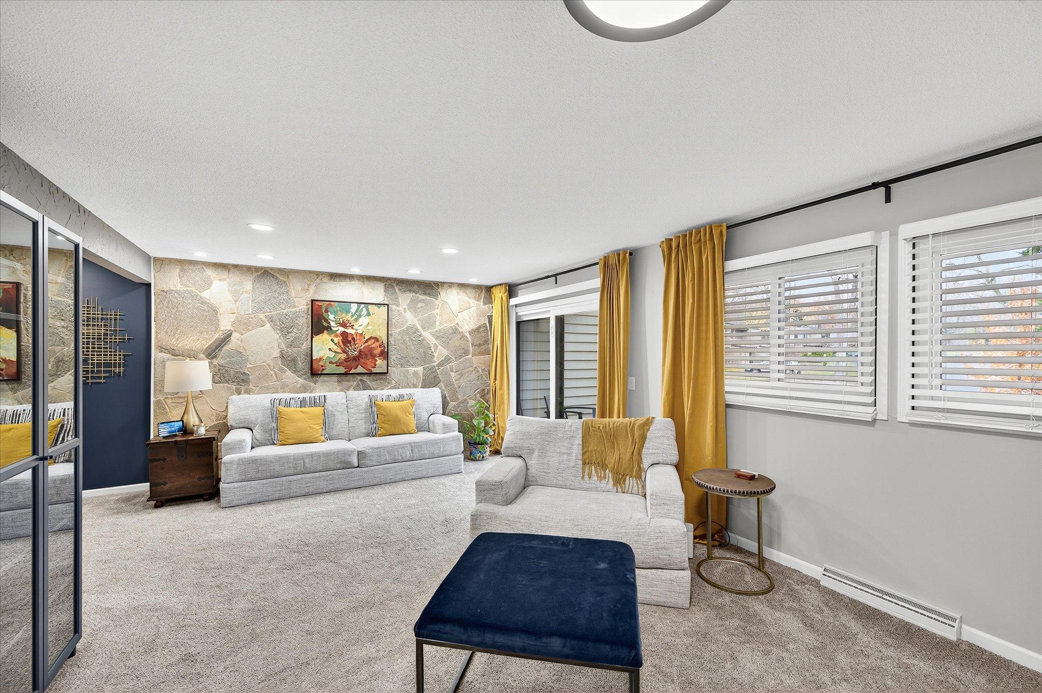 8928 Neill Lake Road, Unit 104 Eden Prairie, MN 55347 - Photo 6 of 39