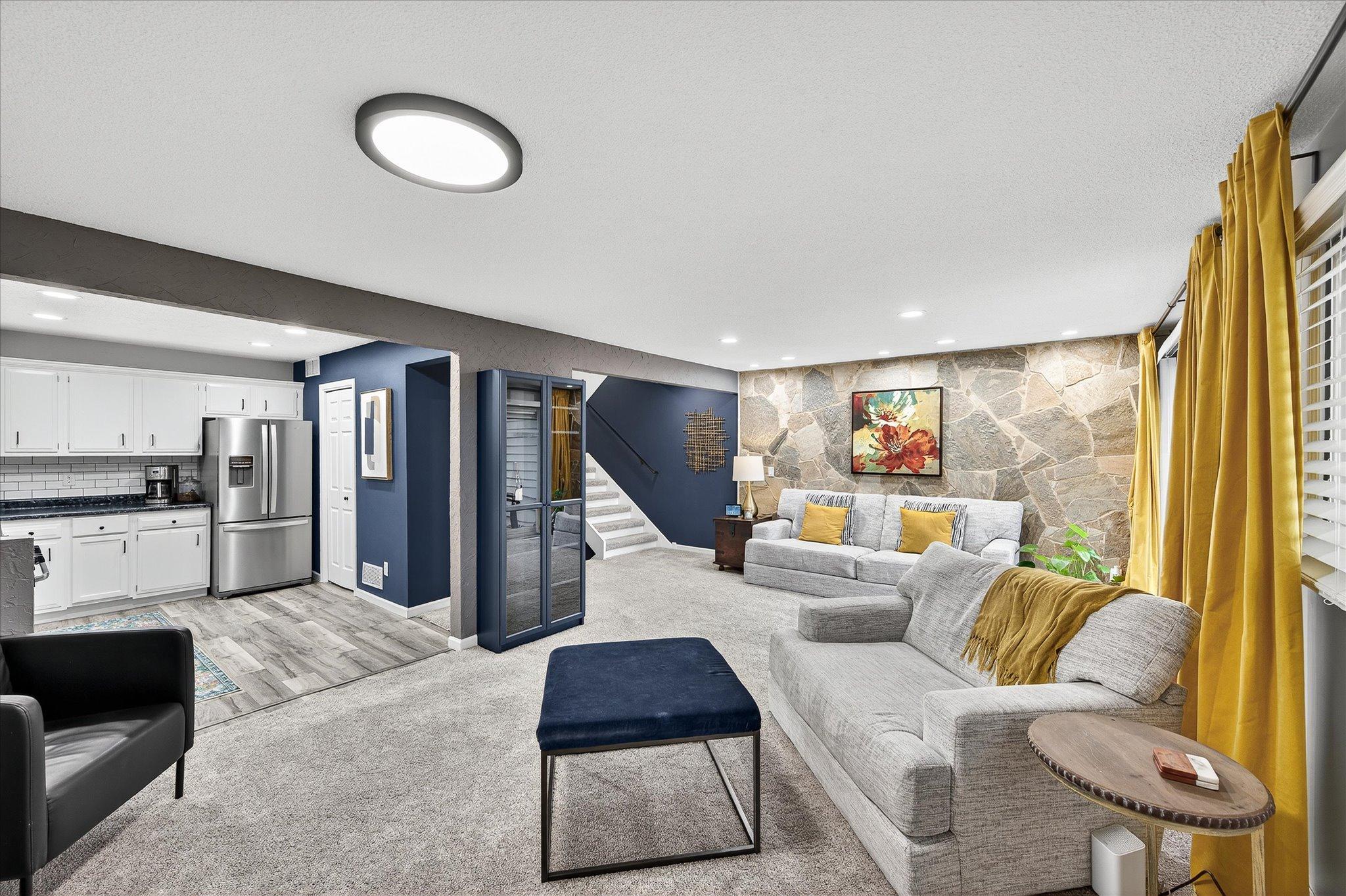 8928 Neill Lake Road, Unit 104 Eden Prairie, MN 55347 - Photo 7 of 39