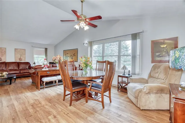 $374,900 | 1076 Bright Stream Way, Webster, NY 14580