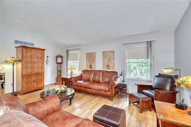 $374,900 | 1076 Bright Stream Way, Webster, NY 14580